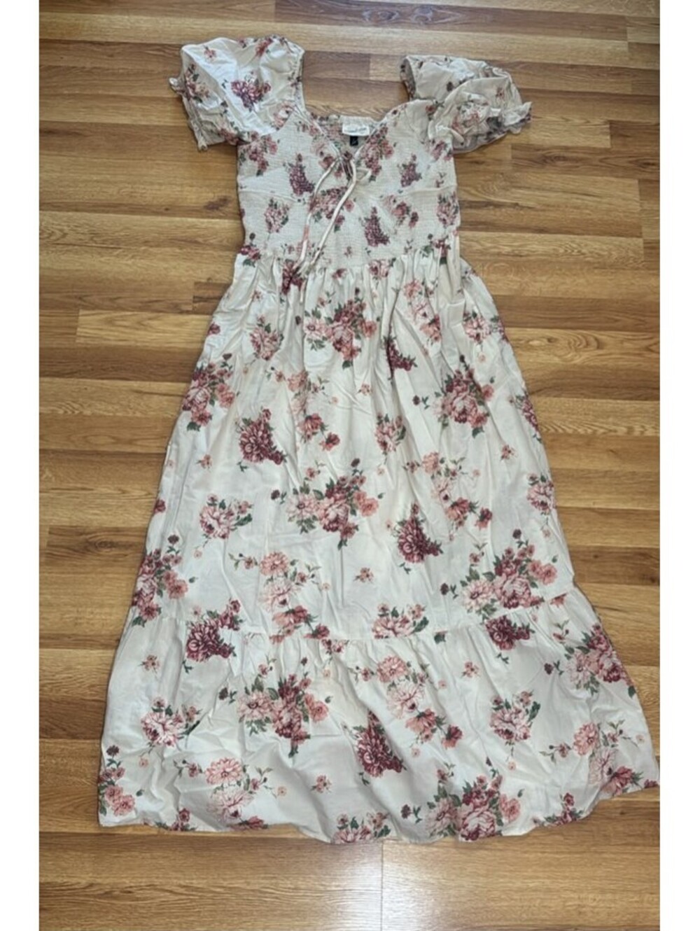 Universal Thread Floral Smocked Maxi Dress – Cream Pink XL